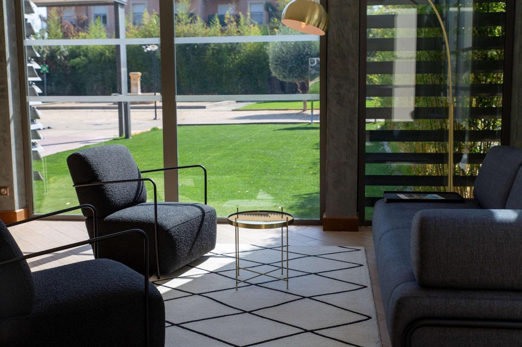 Zenitude Hotel La Valadiere, Ascend Hotel Collection Juvignac Zewnętrze zdjęcie